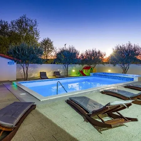 Βίλα Villa Ines